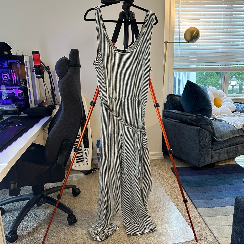Forever 21 Plus Seersucker Jumpsuit in Green/White Stripe